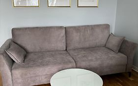 Apartament Street Art ZASPA - wśród murali